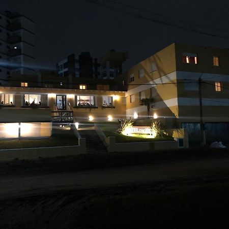 City Mar Playa Villa Gesell Bagian luar foto